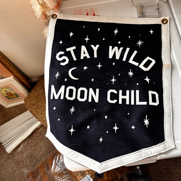 Urban Outfitters wall pendant - Picture 2 of 2